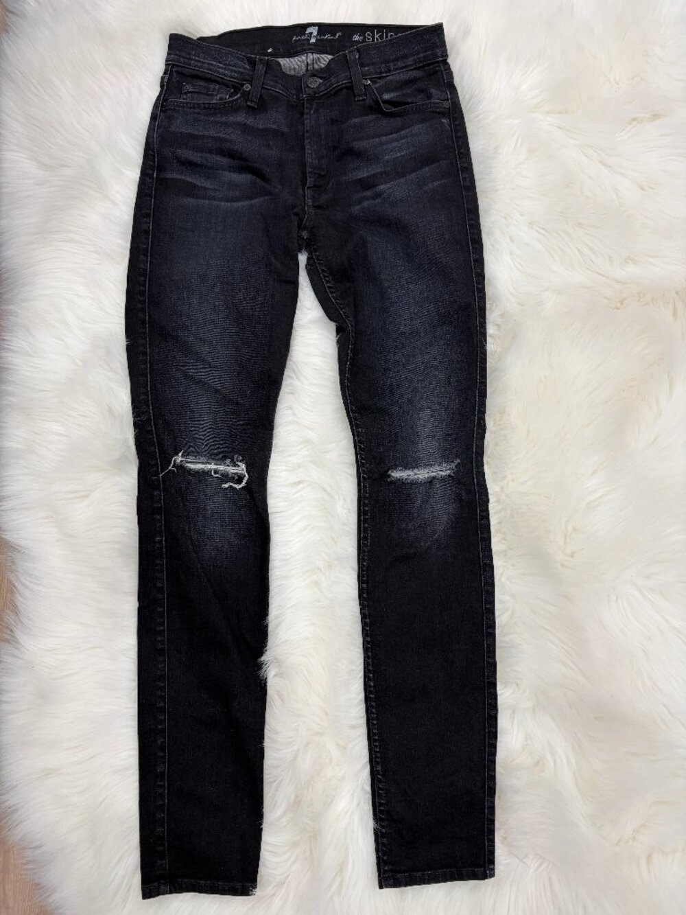 7 For all Mankind Blue Jeans - Size 27 - Dark Blue